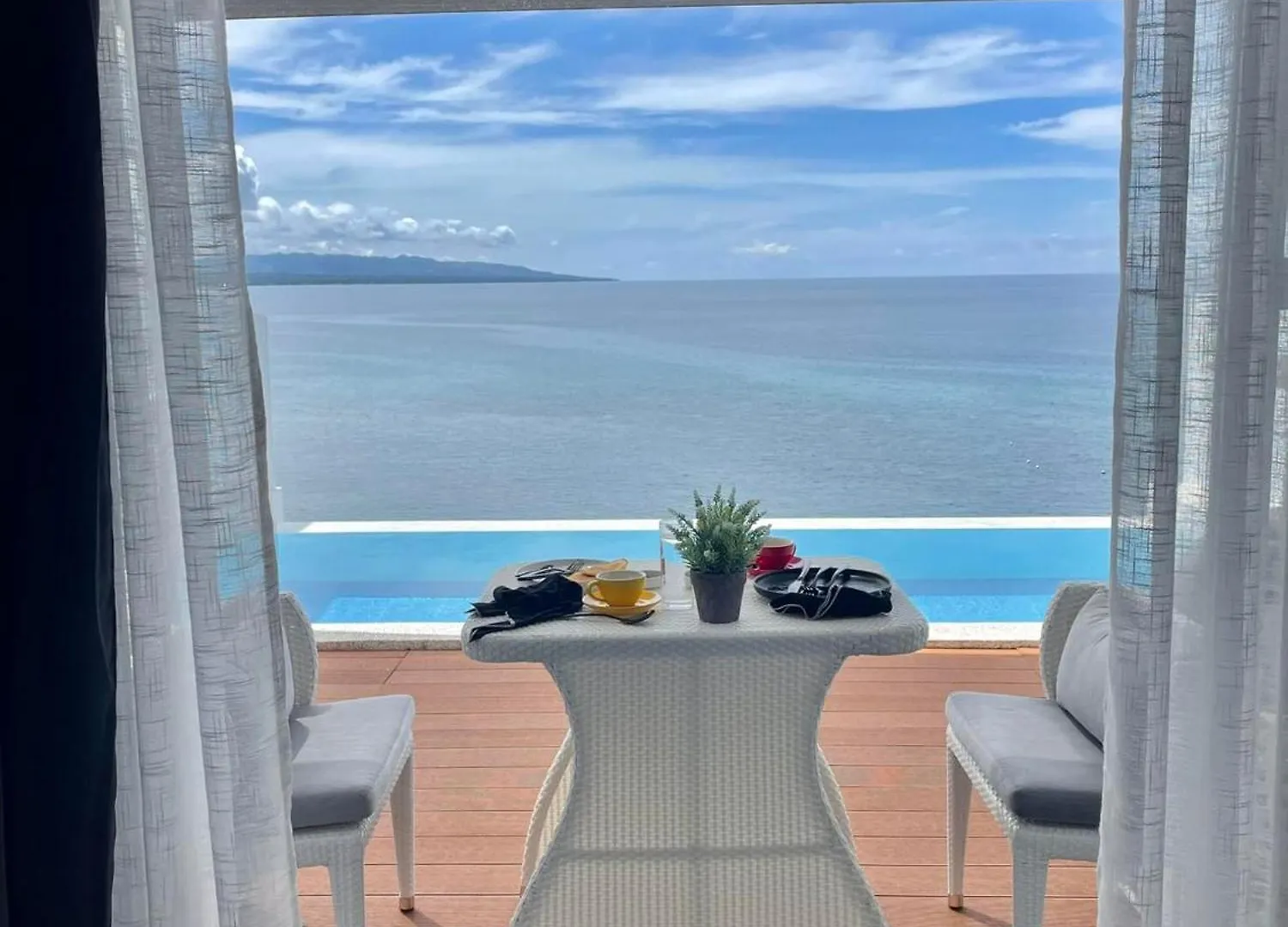 Epic Suites Bohol Adults Only Dauis Hotel