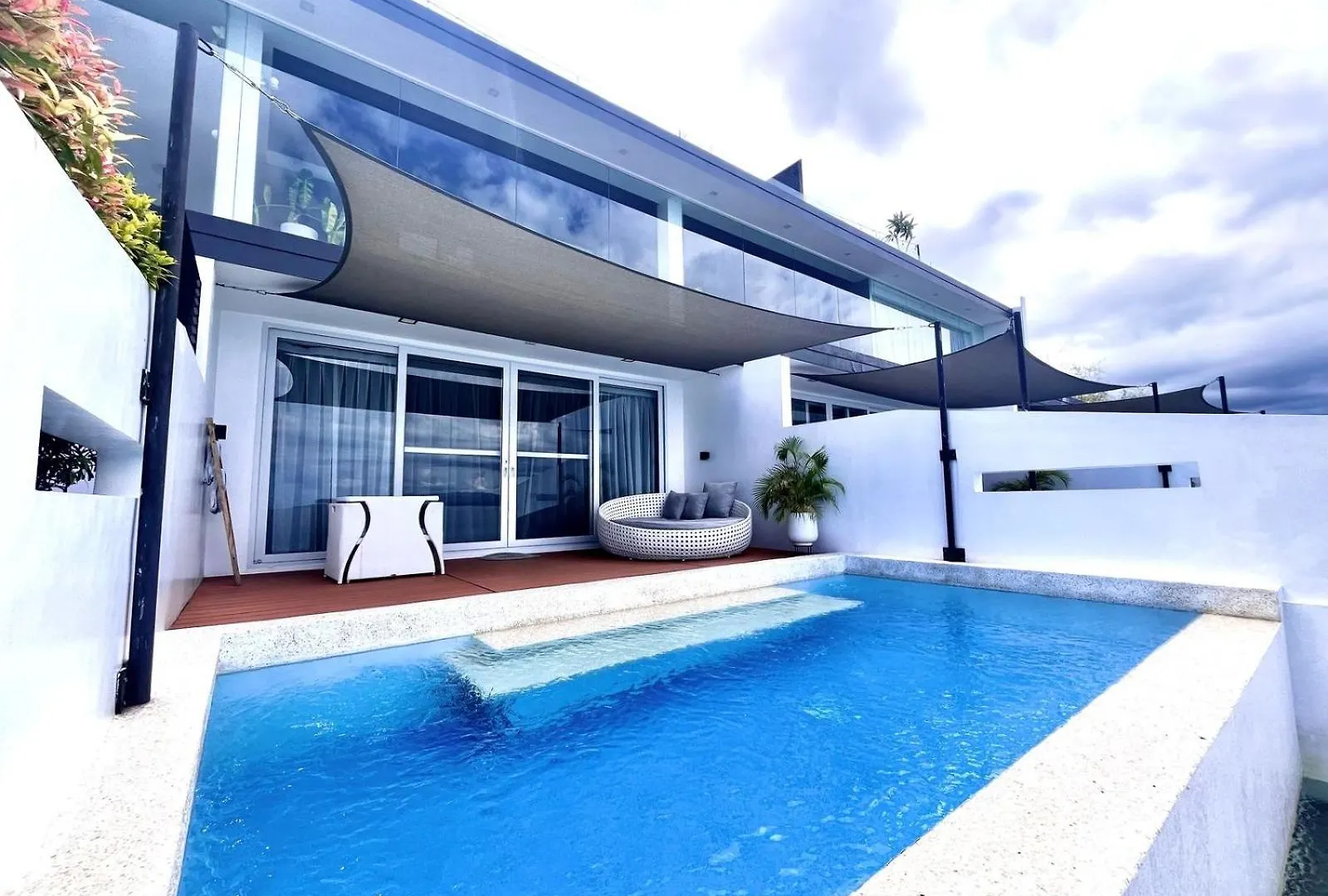 **** Hotel Epic Suites Bohol Adults Only Dauis Philippines