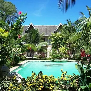 2* Отель Bohol Divers